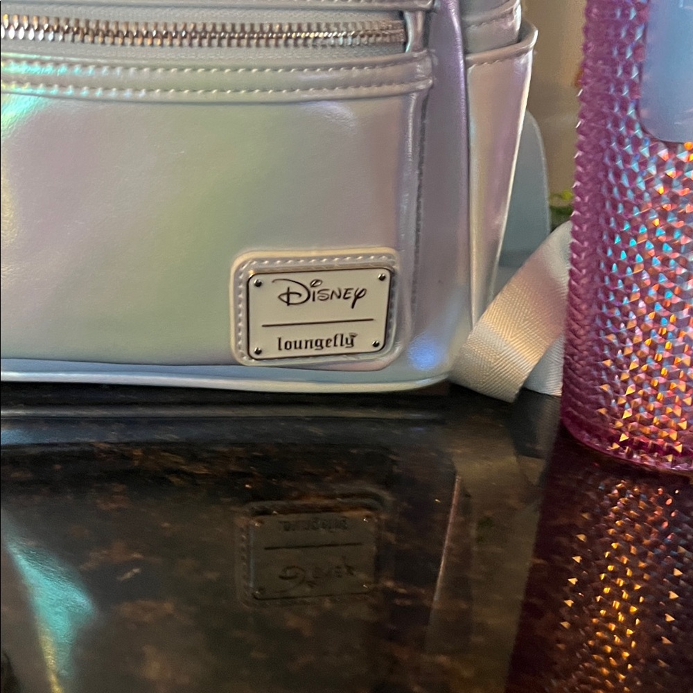 Disney Iridescent sequin Loungefly Minnie Mouse Backpack w/ Disney World Cup - Picture 5 of 10
